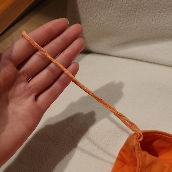 Suzy Shier orange halter top - Picture 4 of 4